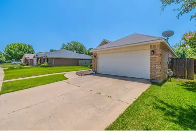 6917 Laurel Canyon Terrace, Fort Worth, TX 76132 - Photo 29