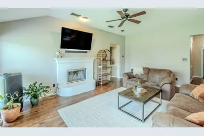 6917 Laurel Canyon Terrace, Fort Worth, TX 76132 - Photo 5