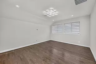 7840 Renderbrook Bend, Irving, TX 75063 - Photo 31