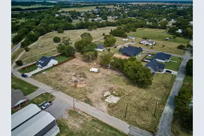 402 W Hunt Street, Leonard, TX 75452 - Photo 3