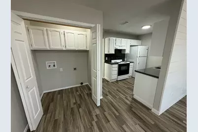 1410 Courtney Place, Cleburne, TX 76033 - Photo 7