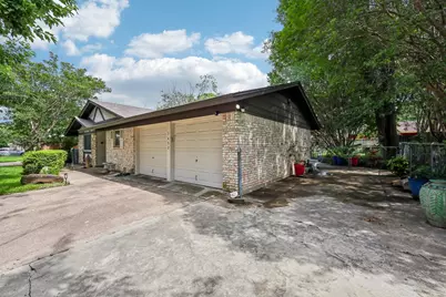 7452 Meadowcrest Drive, Fort Worth, TX 76112 - Photo 25