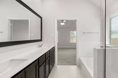 121 Whistling Duck Drive, Balch Springs, TX 75181 - Photo 11