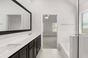 121 Whistling Duck Dr, Balch Springs, TX 75181 - Photo 11
