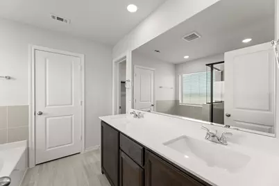 223 Van Horn Drive, Terrell, TX 75160 - Photo 9