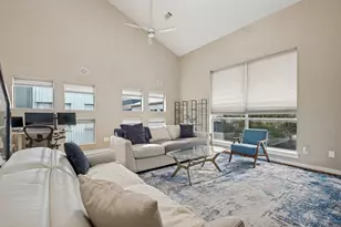 1211 Urban Lofts Dr, Dallas, TX 75215 - Photo 5