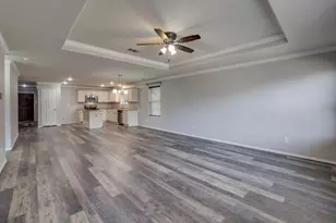 9004 Cloudveil Dr, Arlington, TX 76002 - Photo 11