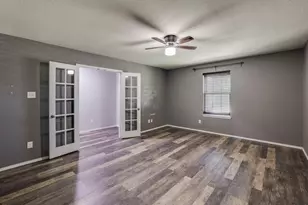 9004 Cloudveil Dr, Arlington, TX 76002 - Photo 5