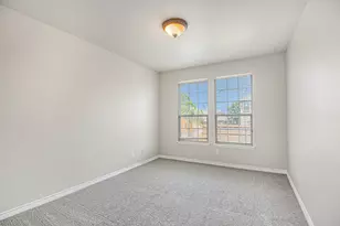 605 Port Royale Way, Euless, TX 76039 - Photo 17