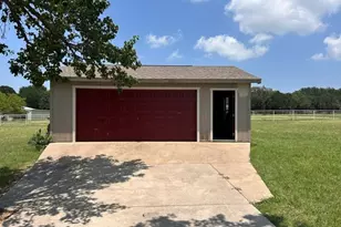 177 County Rd 4917, Newark, TX 76071 - Photo 3