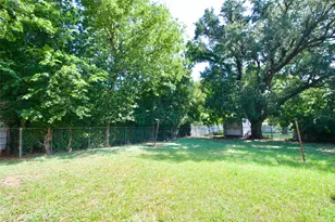 2015 N 12th St, Waco, TX 76708 - Photo 17