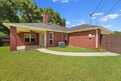 322 Hillcroft Drive, Duncanville, TX 75137 - Photo 5