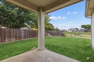 436 Baverton Ln, Fort Worth, TX 76052 - Photo 27