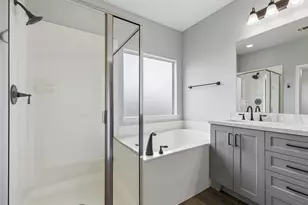 436 Baverton Ln, Fort Worth, TX 76052 - Photo 15