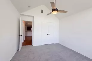 201 Driftwood Ct, Runaway Bay, TX 76426 - Photo 9