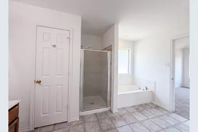 201 Driftwood Court, Runaway Bay, TX 76426 - Photo 15