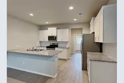 6721 Lake Overlook Drive, Fort Worth, TX 76135 - Photo 5