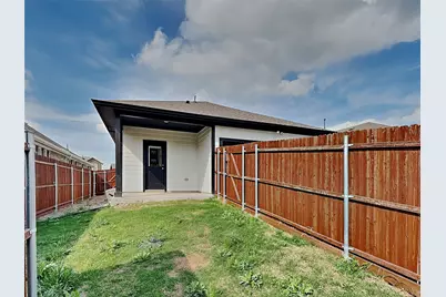 6721 Lake Overlook Drive, Fort Worth, TX 76135 - Photo 13