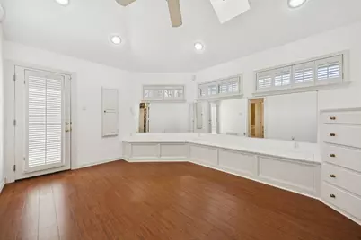 201 Oakwood Drive, Lancaster, TX 75146 - Photo 29