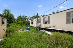 188 County Rd 14300, Pattonville, TX 75468 - Photo 31