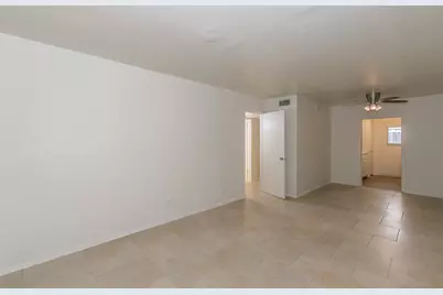 4808 Bryce Avenue #4, Fort Worth, TX 76107 - Photo 5