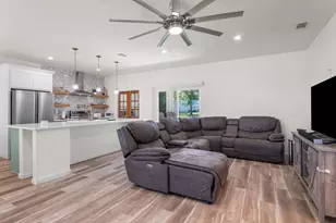 304 E Adams St, Riesel, TX 76682 - Photo 15