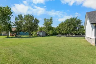 304 E Adams St, Riesel, TX 76682 - Photo 29