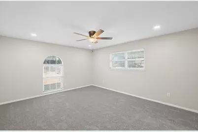 2001 San Jacinto Drive, Arlington, TX 76012 - Photo 17