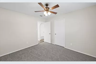 2001 San Jacinto Drive, Arlington, TX 76012 - Photo 23