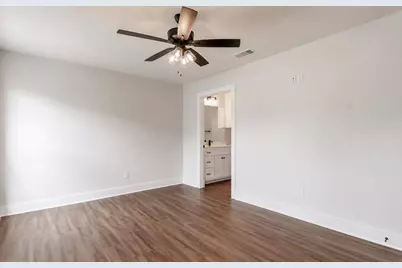 421 S Bonner Street, Jacksonville, TX 75766 - Photo 17