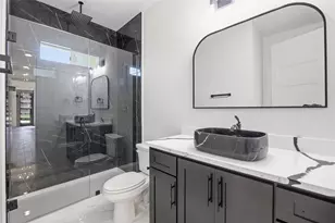 7203 Harris Pl, Arlington, TX 76001 - Photo 23