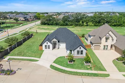 7203 Harris Place, Arlington, TX 76001 - Photo 3