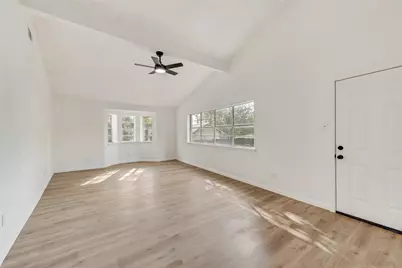 907 Melanie Lane, Keene, TX 76059 - Photo 15