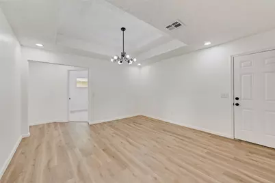907 Melanie Lane, Keene, TX 76059 - Photo 13