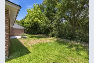 105 E Foggle Street, Athens, TX 75751 - Photo 5