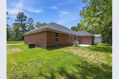 105 E Foggle Street, Athens, TX 75751 - Photo 3