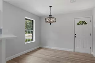 105 E Foggle St, Athens, TX 75751 - Photo 13