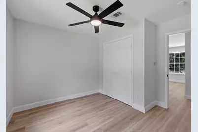 105 E Foggle Street, Athens, TX 75751 - Photo 25