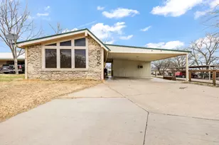 505 Alexander Rd, Stephenville, TX 76401 - Photo 1