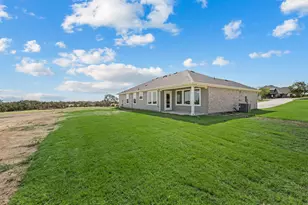 3960 John E Woody Rd, Springtown, TX 76082 - Photo 25