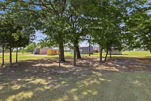 381 Co Rd 1739, Yantis, TX 75497 - Photo 23