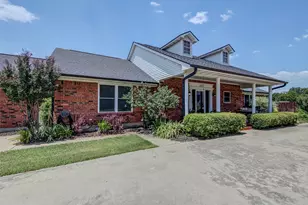 405 N Wickham St, Alvord, TX 76225 - Photo 1