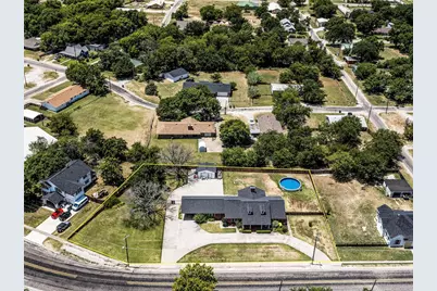 405 N Wickham Street, Alvord, TX 76225 - Photo 37