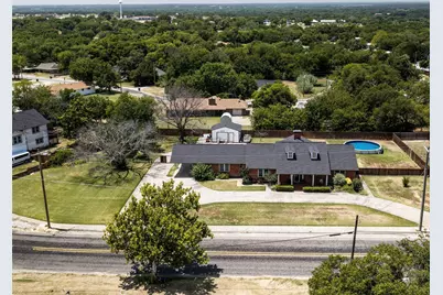 405 N Wickham Street, Alvord, TX 76225 - Photo 35