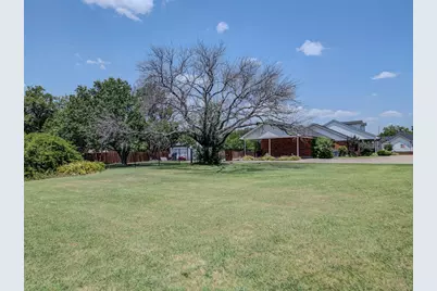 405 N Wickham Street, Alvord, TX 76225 - Photo 27