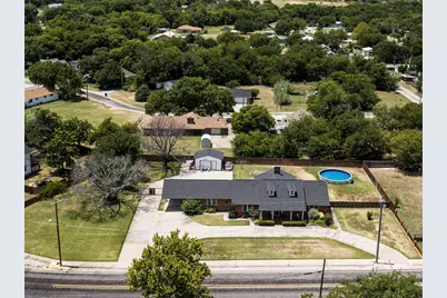 405 N Wickham Street, Alvord, TX 76225 - Photo 3