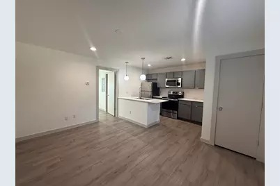 4526 Munger Avenue #105, Dallas, TX 75204 - Photo 5