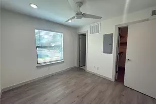 4526 Munger Ave, Dallas, TX 75204 - Photo 11