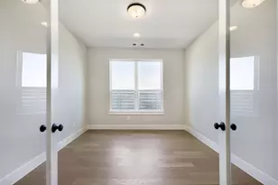 9809 Morning Cloak Blvd, Denton, TX 76207 - Photo 5