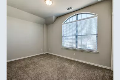 1112 Putman Drive, McKinney, TX 75071 - Photo 5